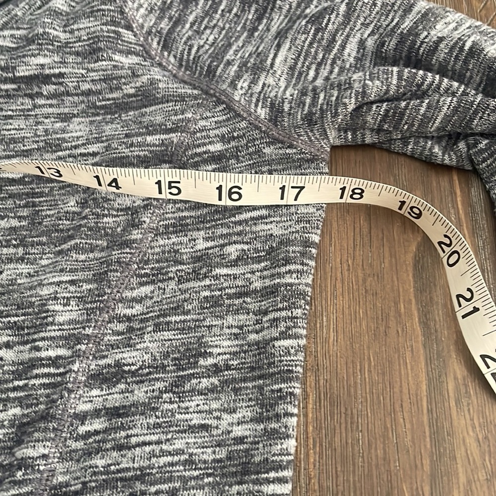 ❗️SOLD❗️Athleta Techie Sweater Heather Gray Cowl Neck Size XS - Picture 7 of 8